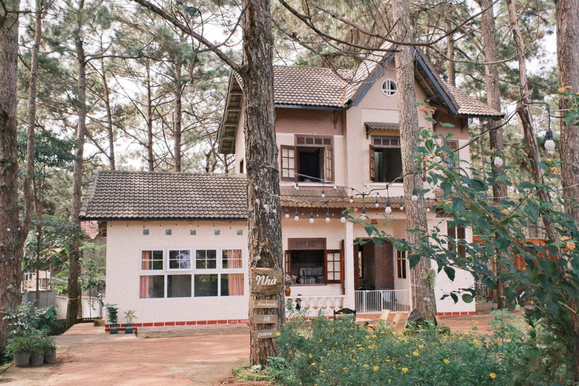 Tron Homestay Kon Von Kla Ngoại thất bức ảnh