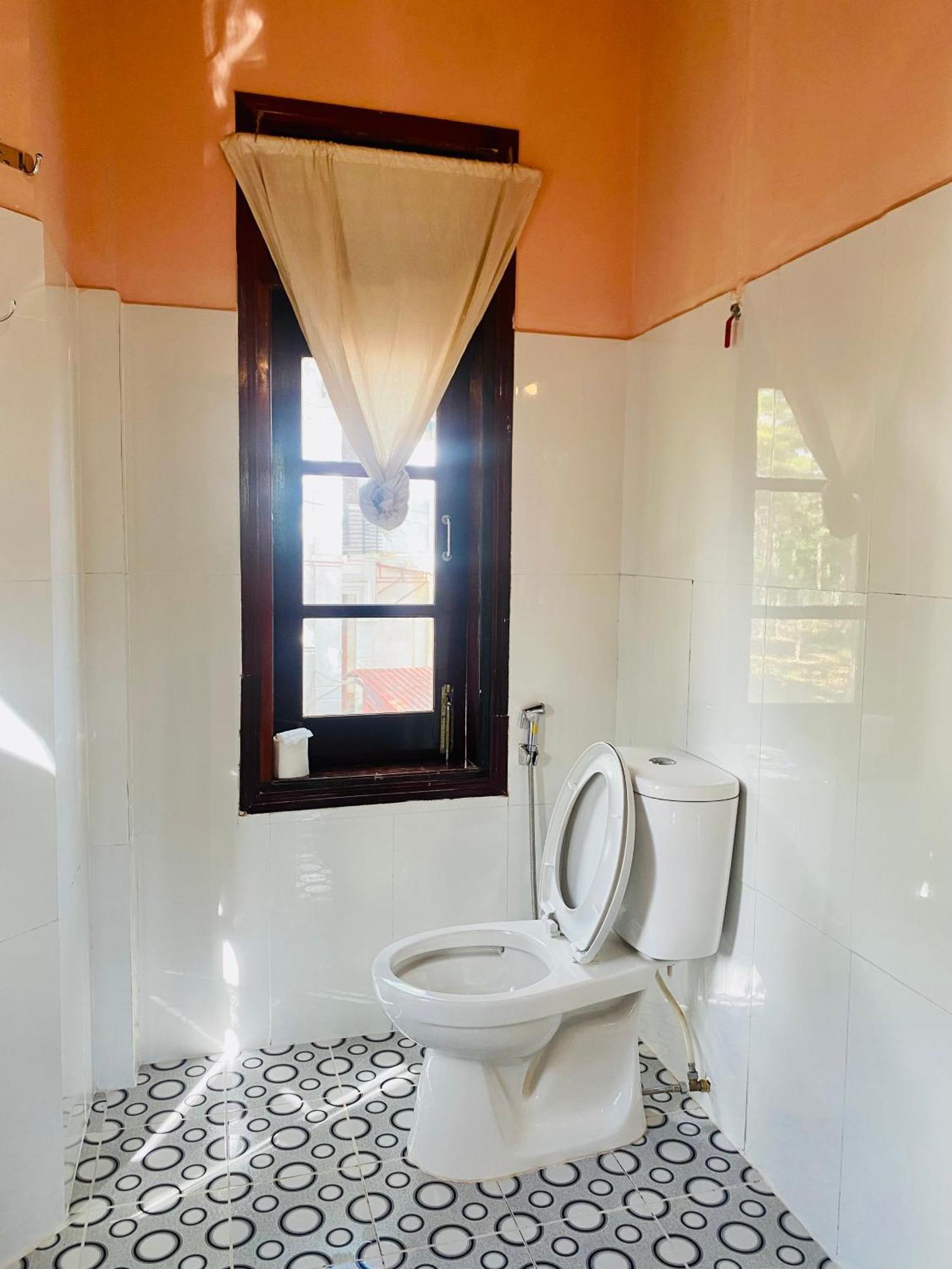 Tron Homestay Kon Von Kla Ngoại thất bức ảnh